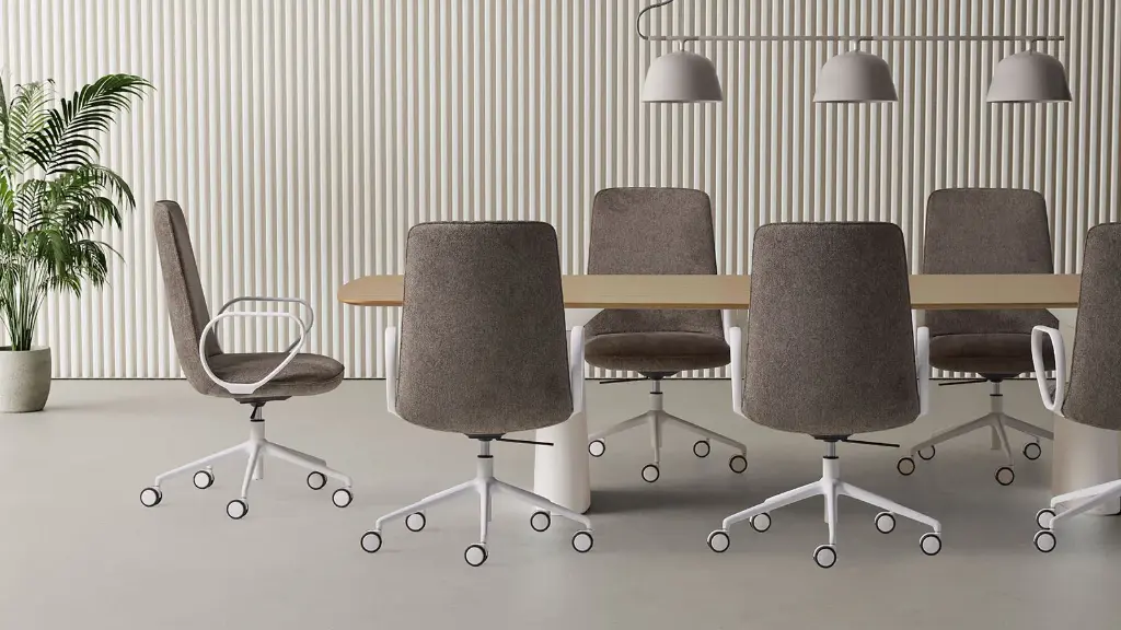 Chaise KORI (INCLASS) - SDR 15 personnes
